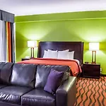 Quality Suites Fort Myers Airport I-75