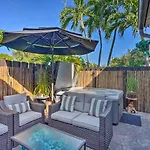 Chic Fort Myers Escape With Community Perks!