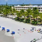 *The Blue Oasis* - 5 Min To Downtown Fort Myers