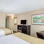 Baymont By Wyndham Fort Myers Airport