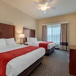 Comfort Inn & Suites Airport