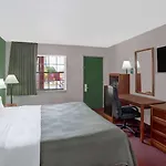 Howard Johnson By Wyndham Ft. Myers Fl
