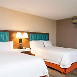 Hampton Inn & Suites Fort Myers-Colonial Boulevard