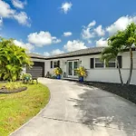 Fort Myers Bungalow - 12 Miles To The Beach!