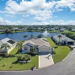 Sunny Fort Myers Home With Heated Pool!