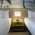 Days Inn By Wyndham Fort Myers