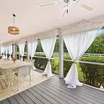 Elegant Private Old South Florida Estate New Sleeps 18 To 20 Large Families Retreat Weddings Reunions Nanny Quarters
