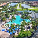 Townhome In Paseo Of Fort Myers - Amenities Galore