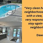 Cozy 2 Bedroom Waterfront Home With Heated Pool