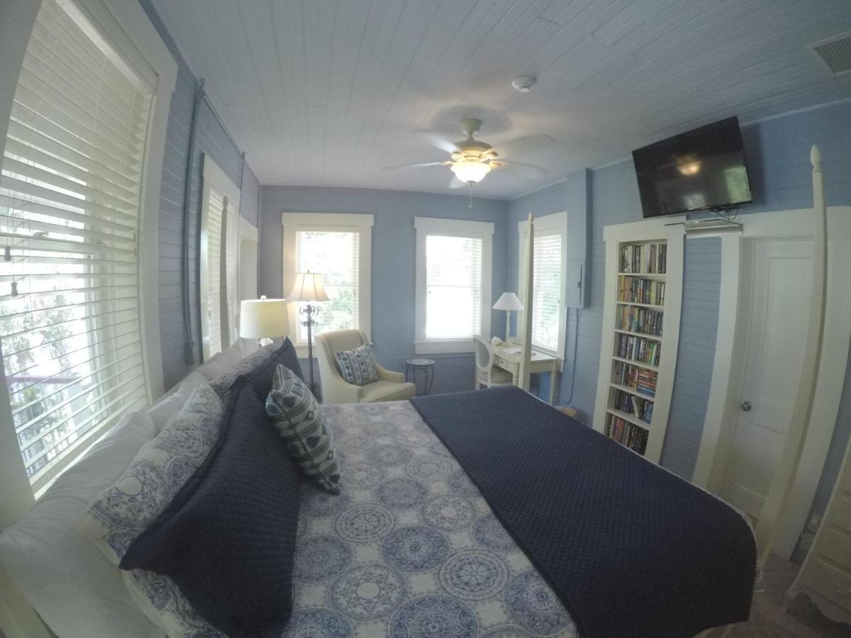 The Hibiscus House Of Myers 3* Fort Myers
