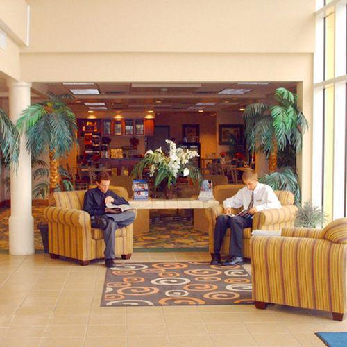 Hotel Main Of Myers 3*