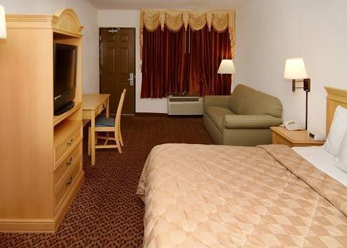 Americas Value Myers Fort Myers