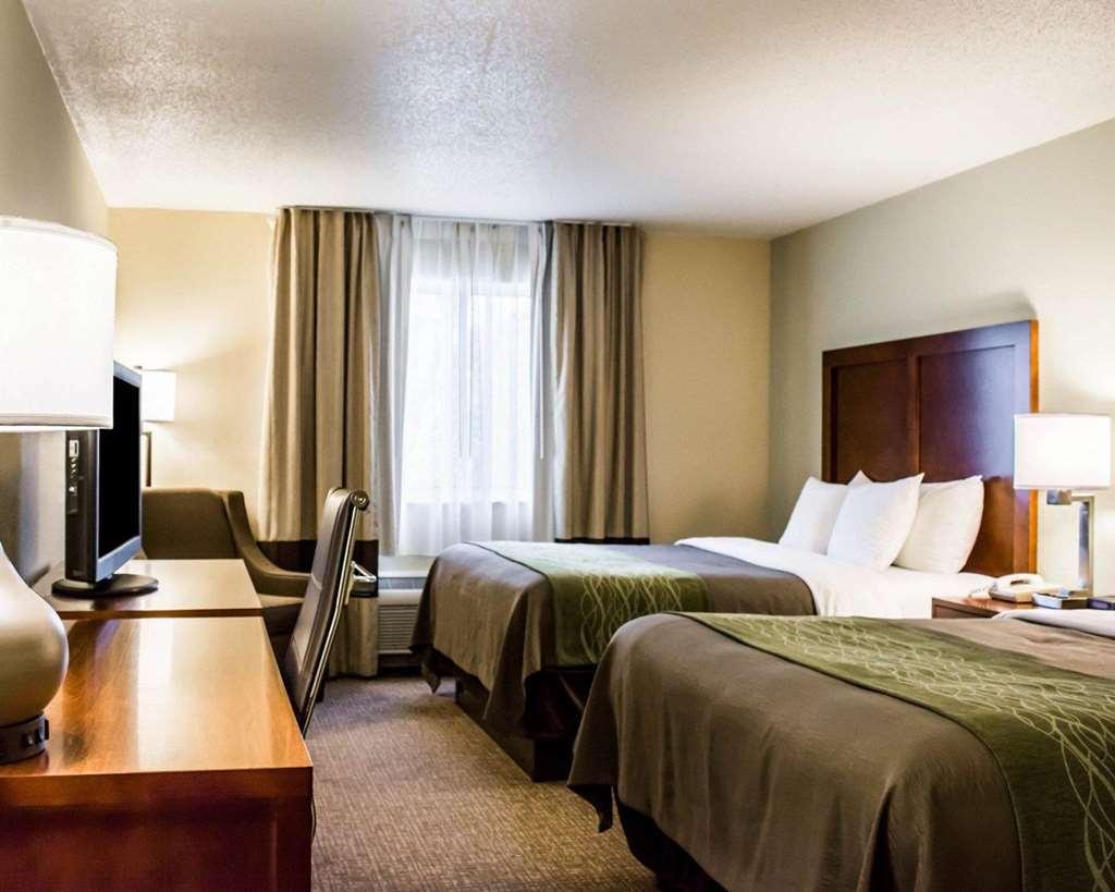 Inn Comfort Myers Northeast 2*