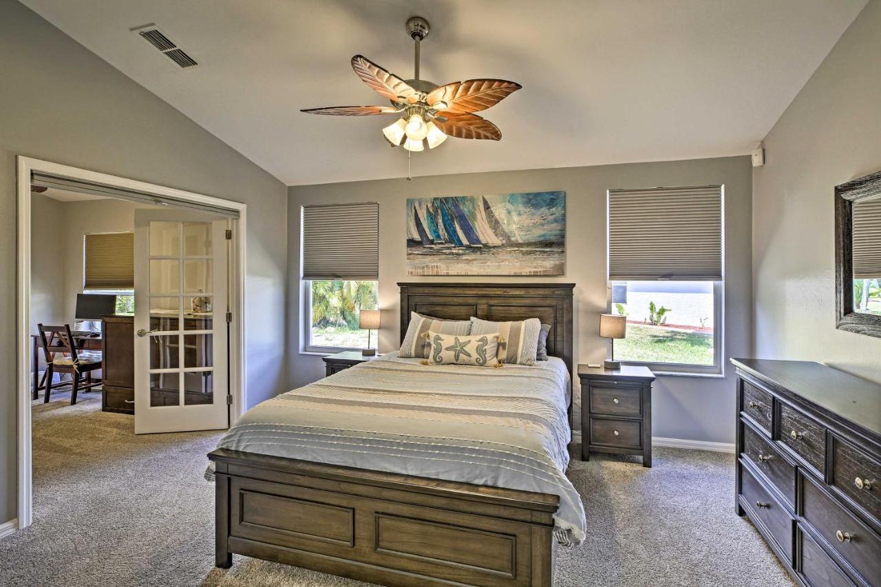 Modern Retreat With Pool, Hot Tub, And Patio! Holiday home Fort Myers