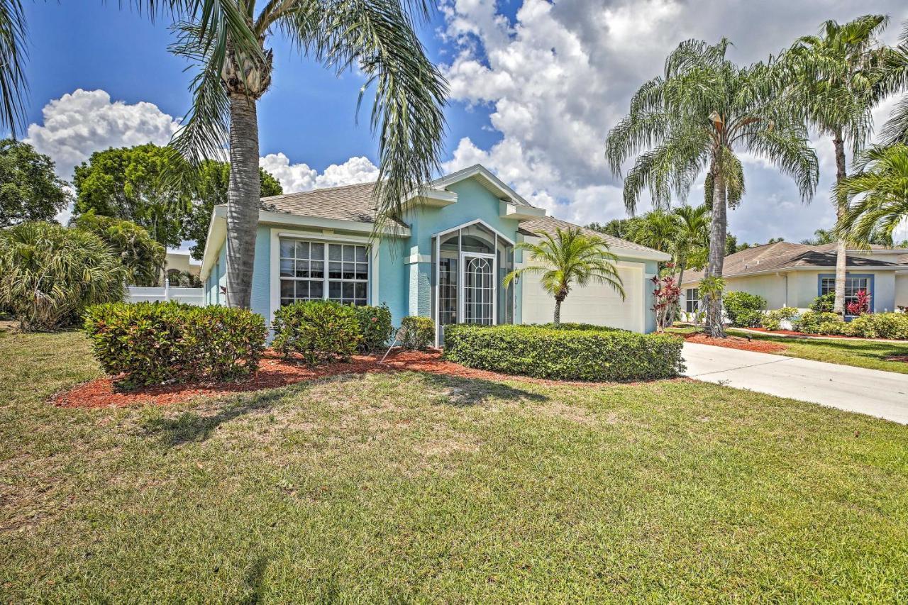 Holiday home Modern Retreat With Pool, Hot Tub, And Patio! Fort Myers