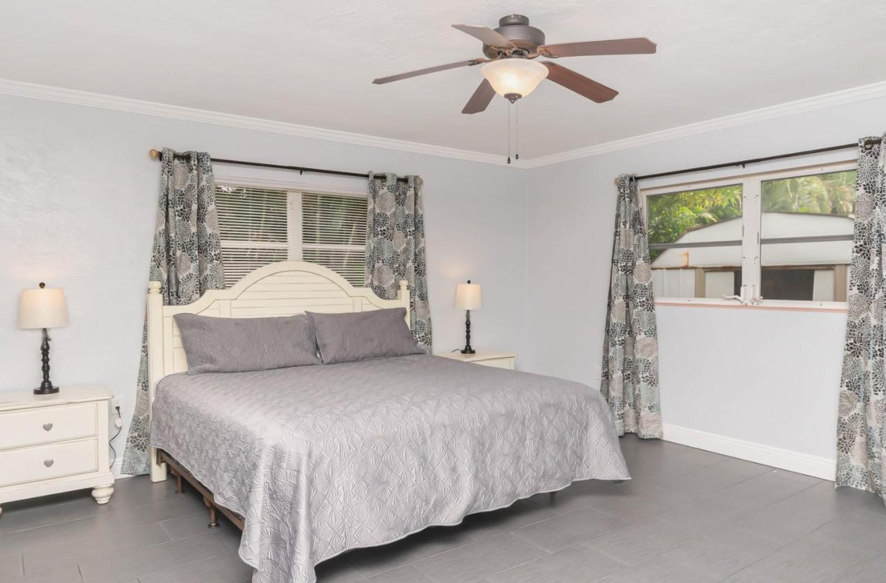 Davis Oasis Fort Myers