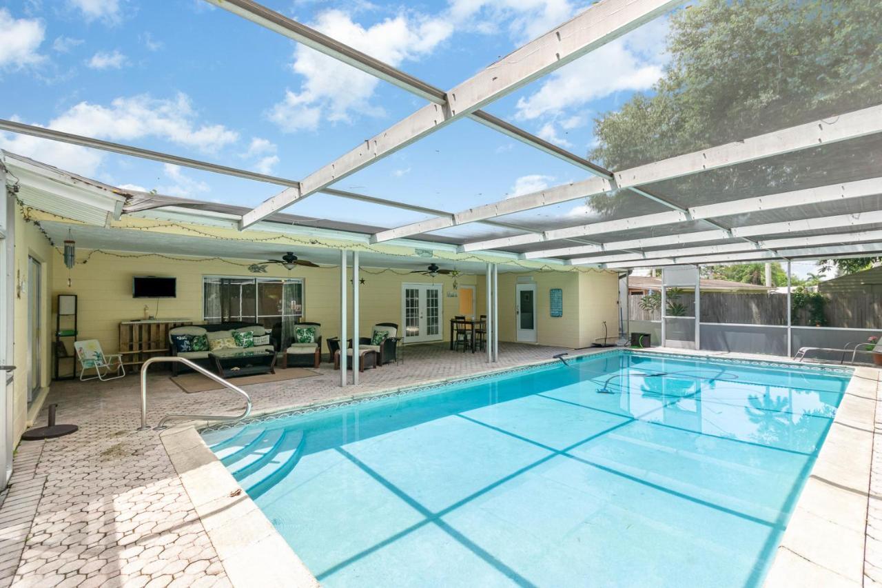 Davis Oasis
