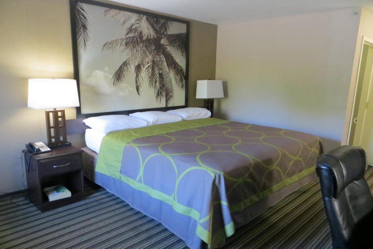 Super 8 By Wyndham Myers Fort Myers