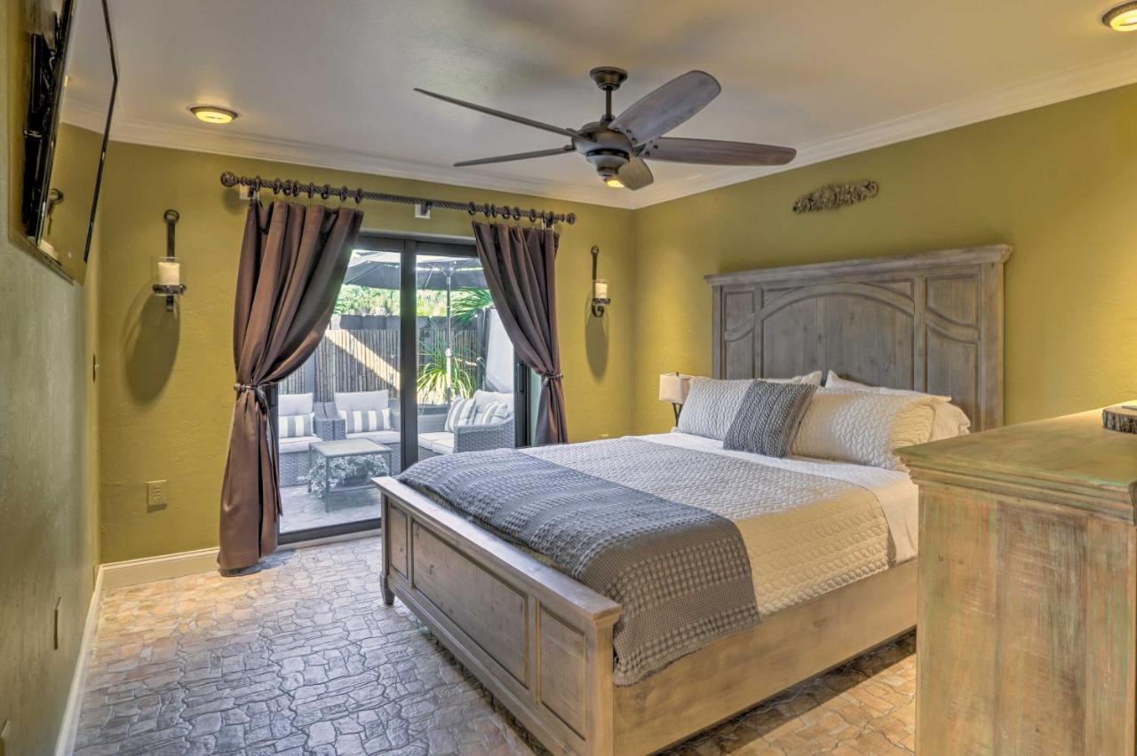 Holiday home Chic Myers Escape With Community Perks! Fort Myers