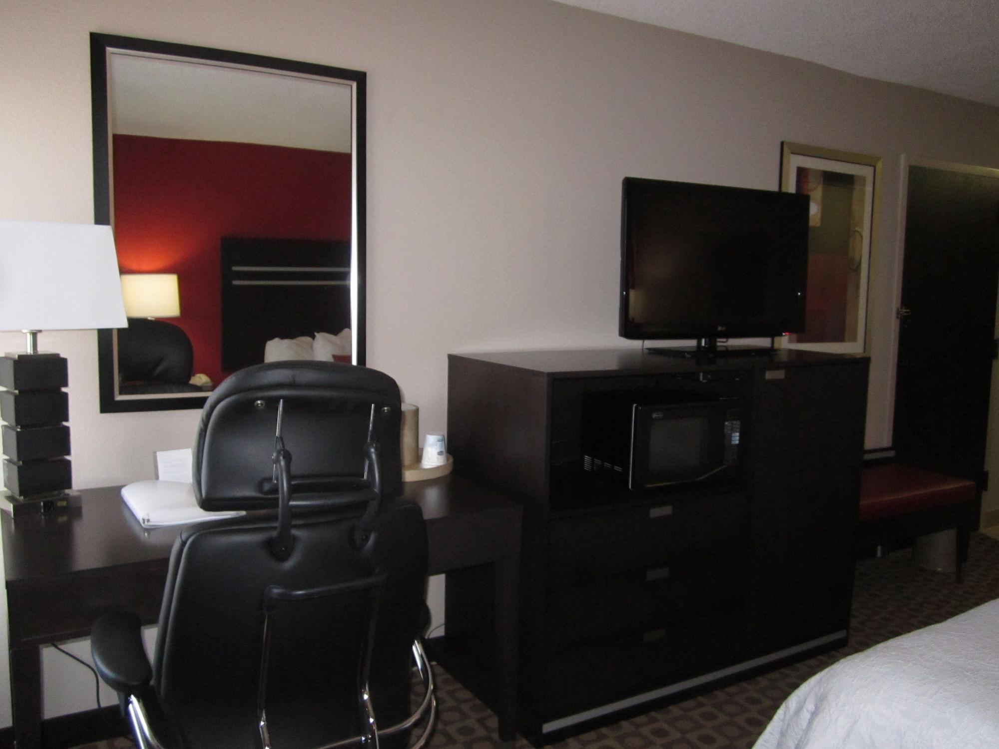 Hampton Myers-airport & I-75 Hotel 3*