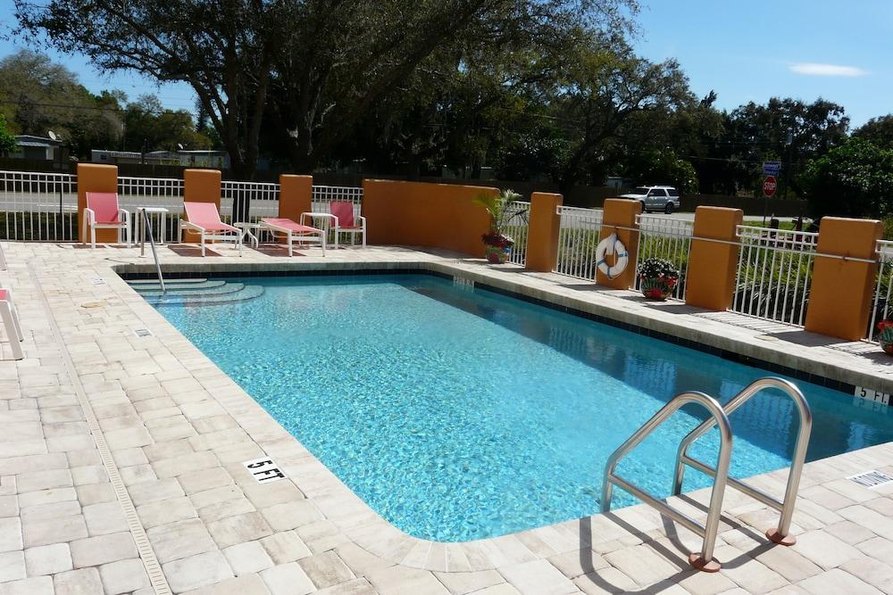 Comfort Myers Northeast 2* Fort Myers