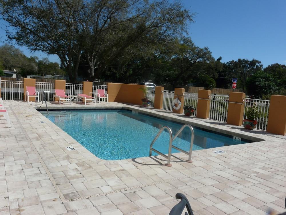 Comfort Myers Northeast 2* Fort Myers