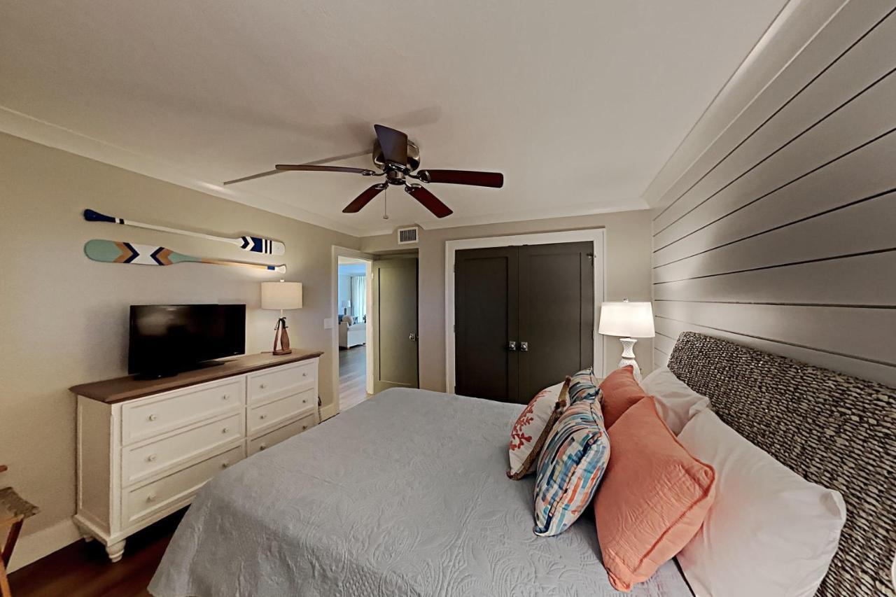 Bay View Tower 634 Sanibel Harbour Holiday home Fort Myers
