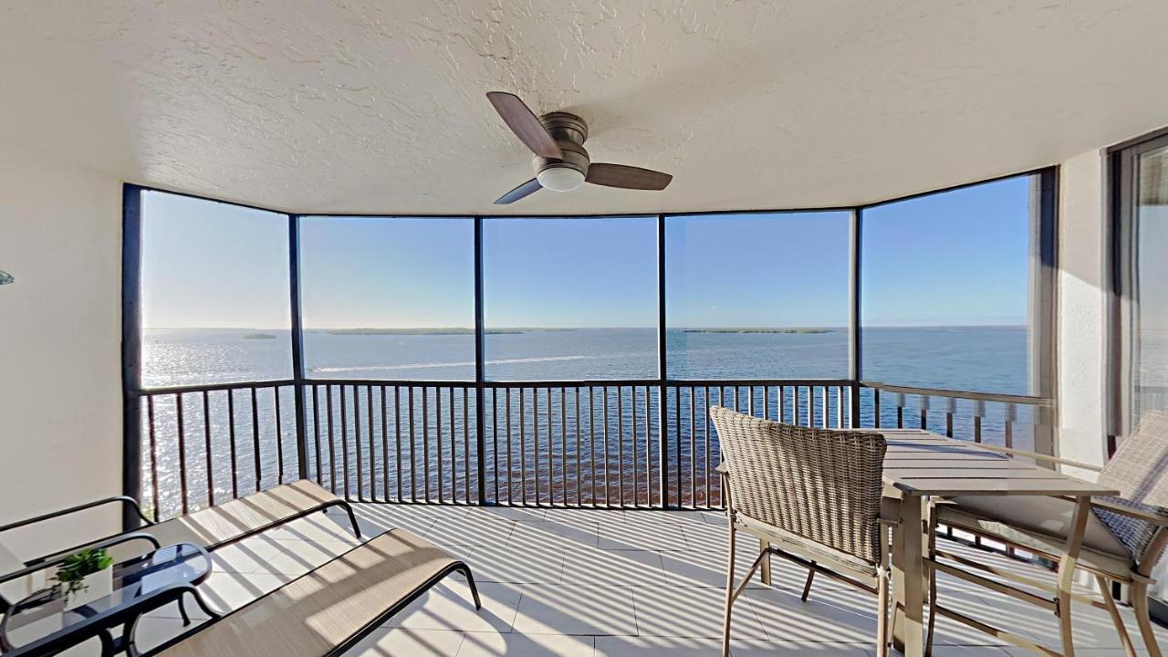 Bay View Tower 634 Sanibel Harbour Holiday home
