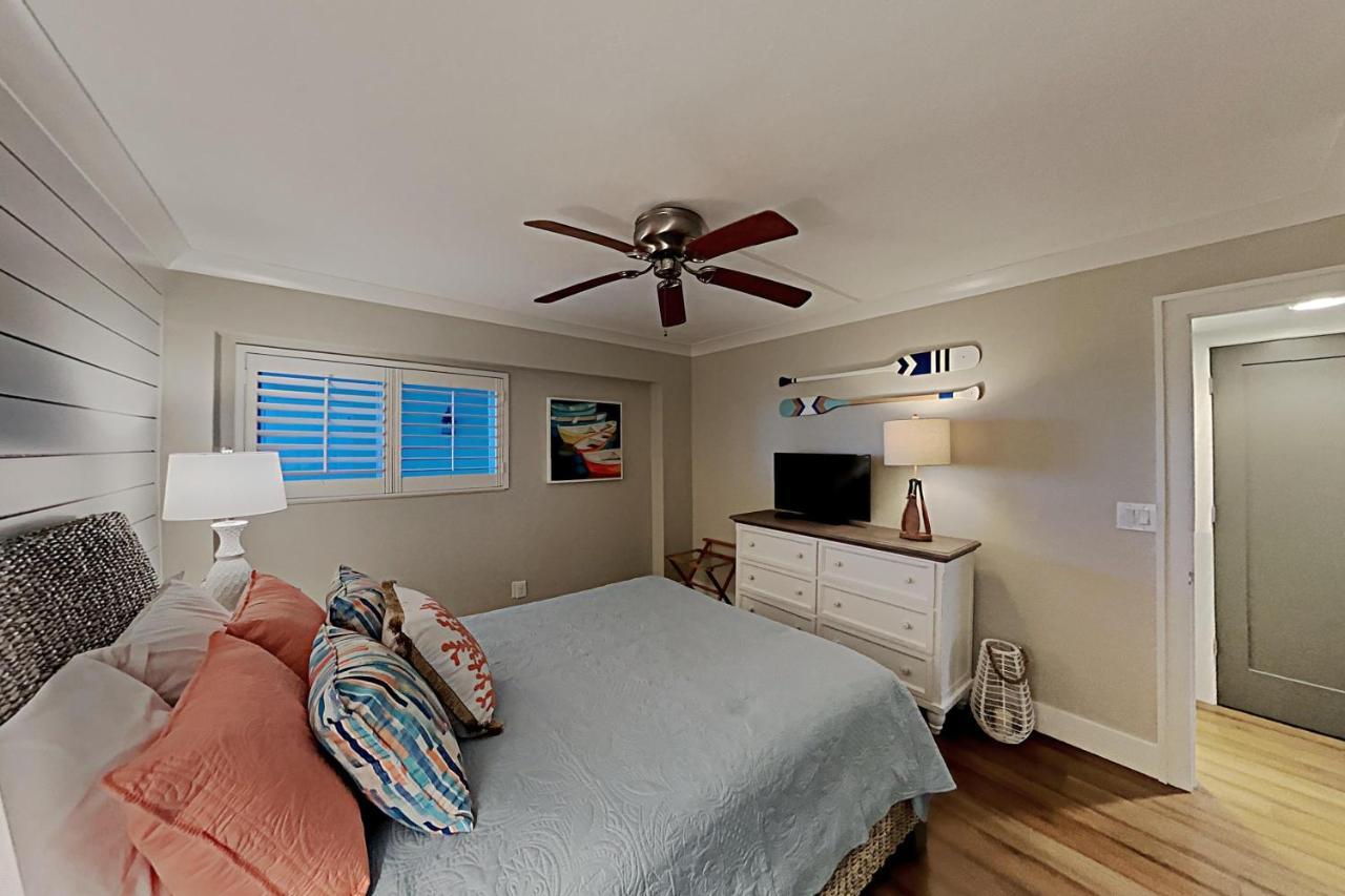 Bay View Tower 634 Sanibel Harbour *