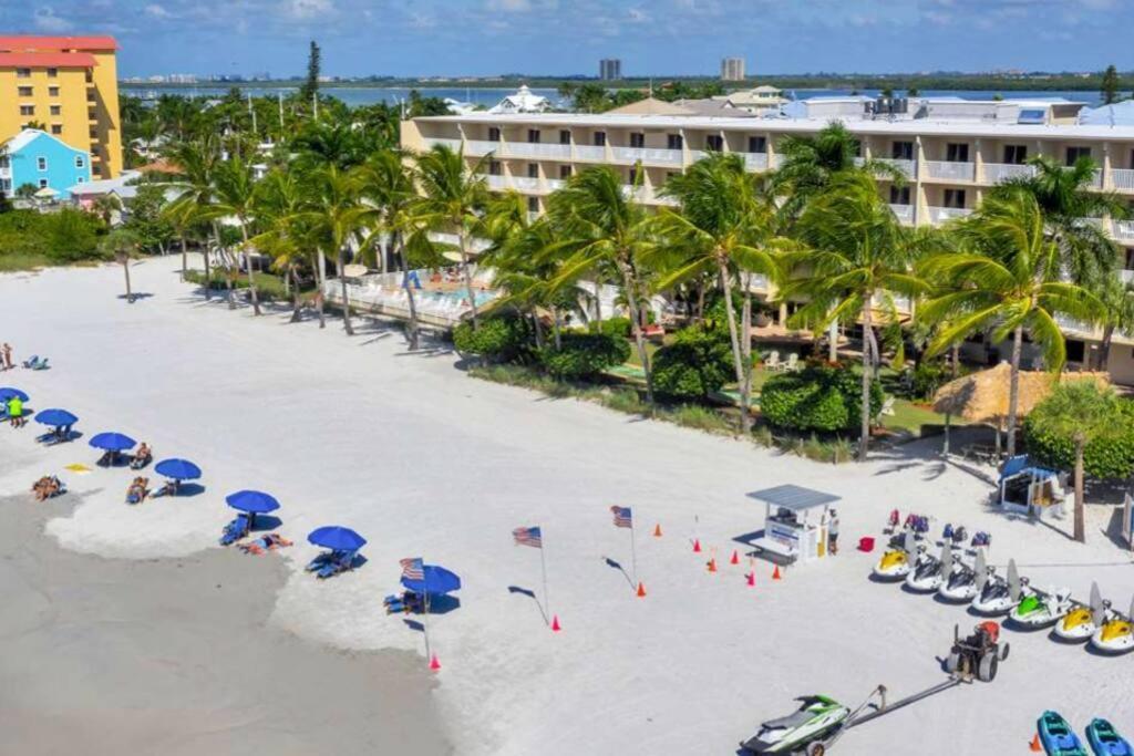 Apartment *the Blue Oasis* - 5 Min To Downtown Fort Myers