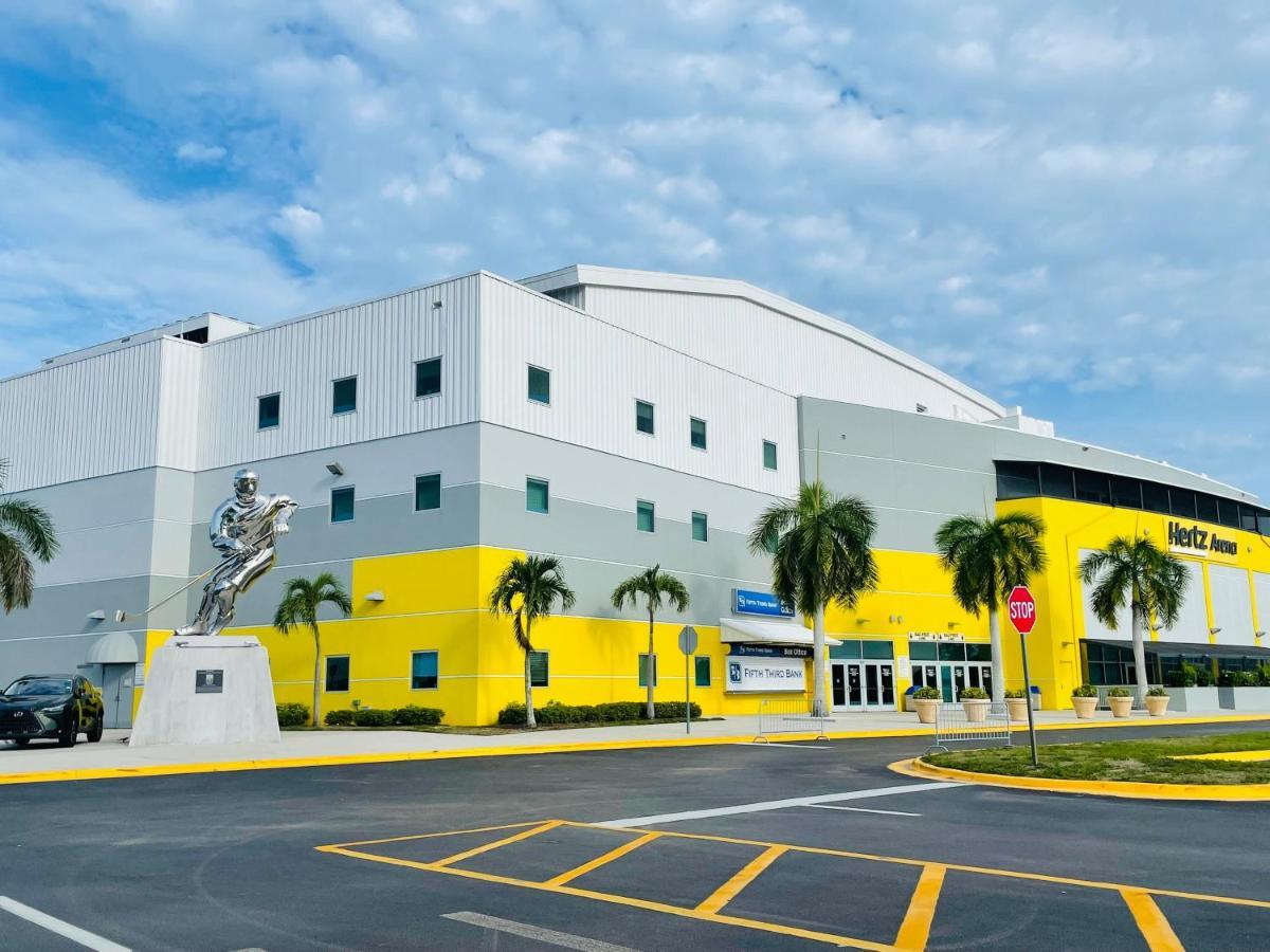 Hotel Crowne Plaza Ft Myers Gulf Coast By Ihg Fort Myers