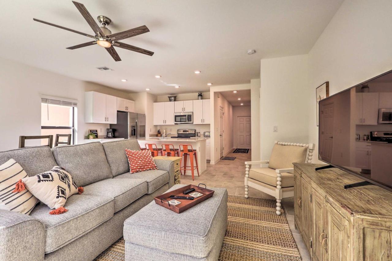 Brand New Myers Townhome Community Pool Holiday home Fort Myers
