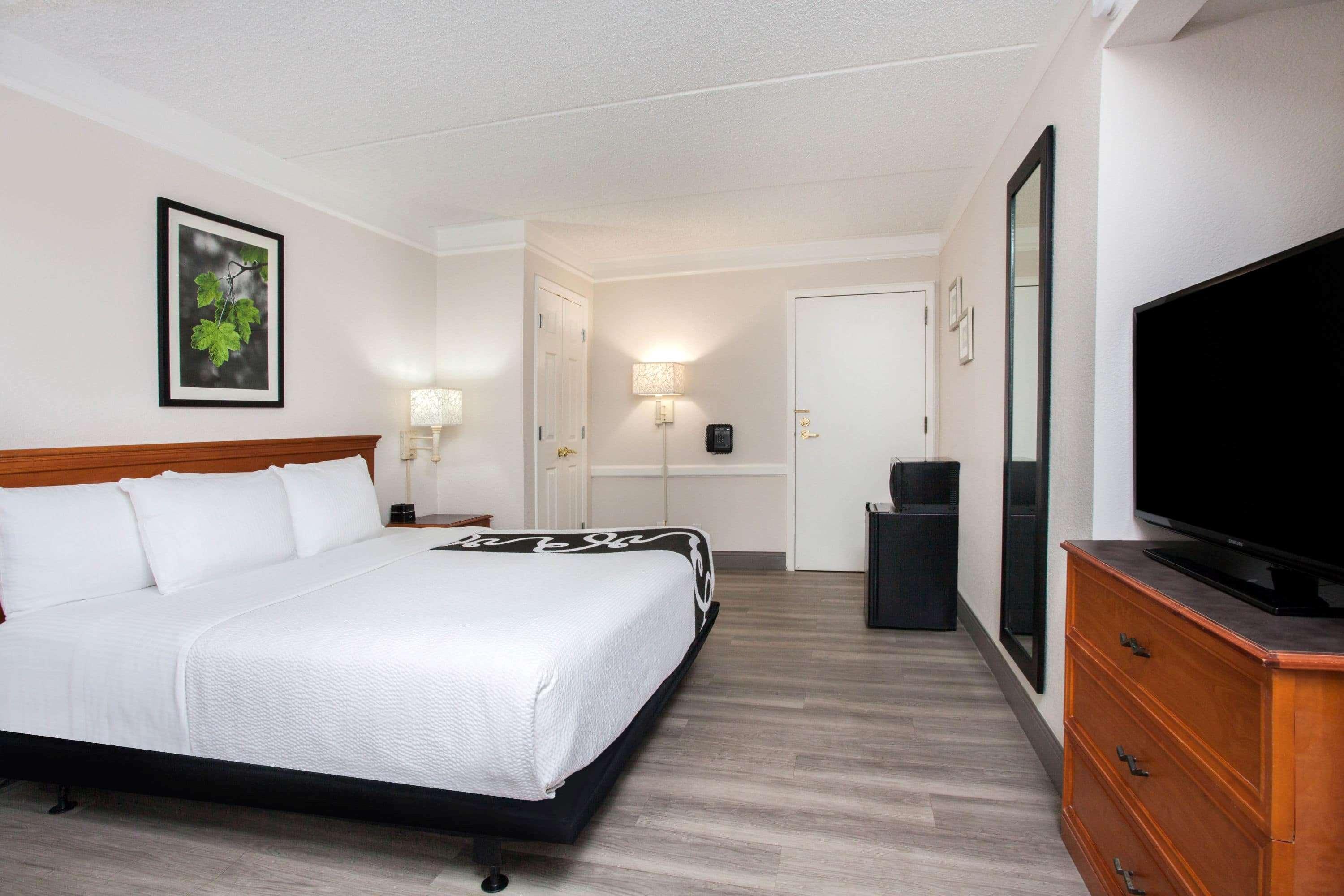 Hotel Baymont By Wyndham Myers Fort Myers