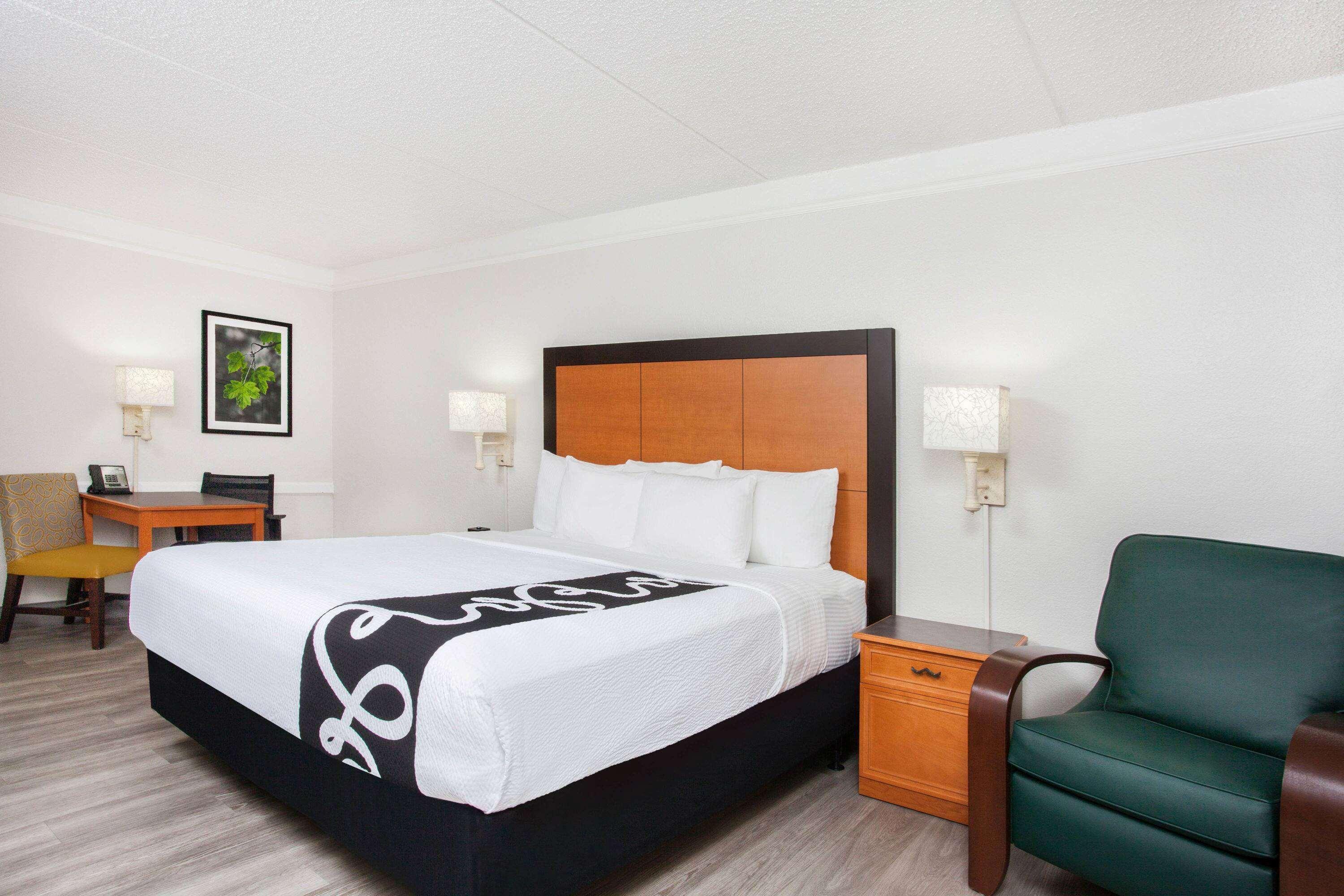 Baymont By Wyndham Myers Fort Myers