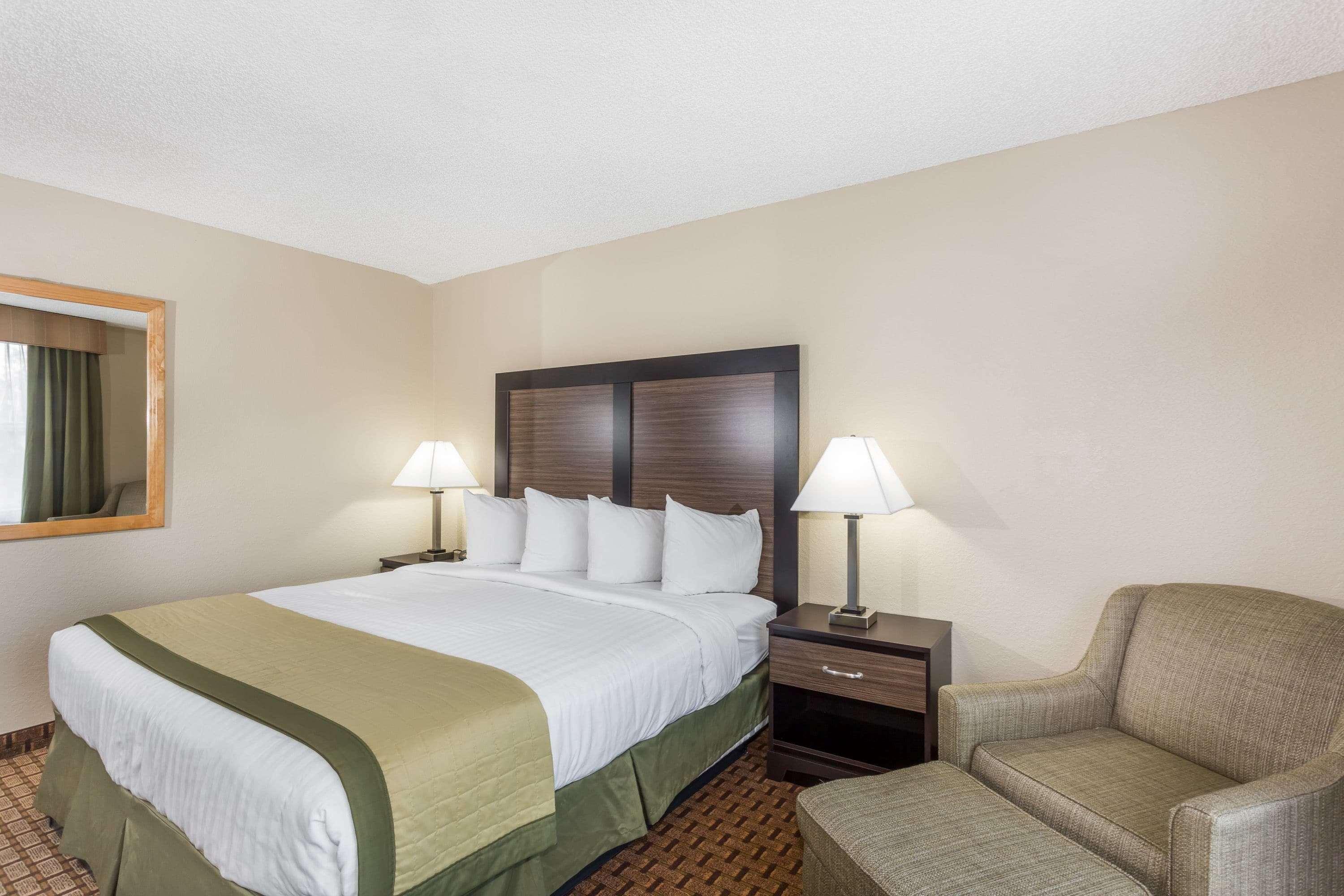Baymont By Wyndham Myers Airport Fort Myers