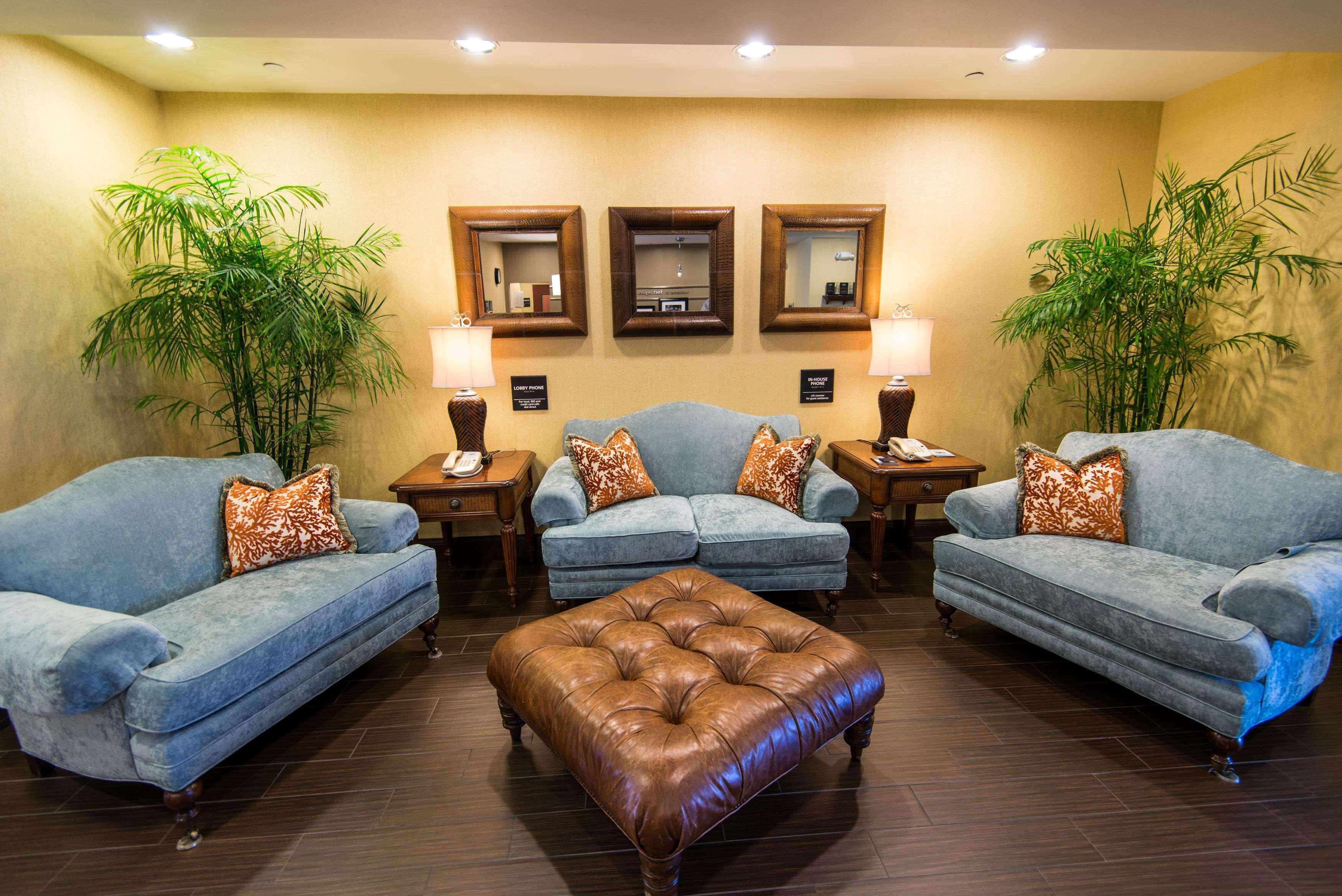 Hotel Hampton & Myers-colonial Boulevard 3*