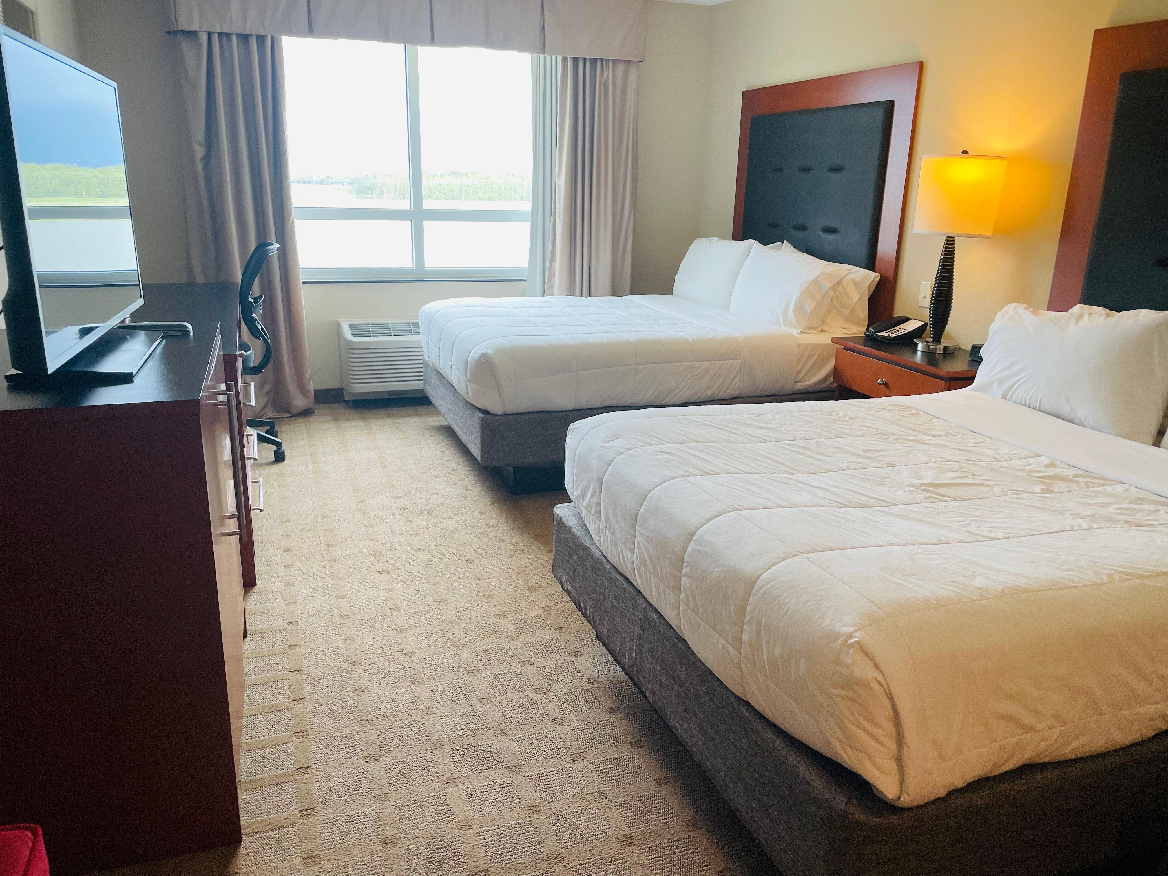 Crowne Plaza Ft Myers Gulf Coast By Ihg