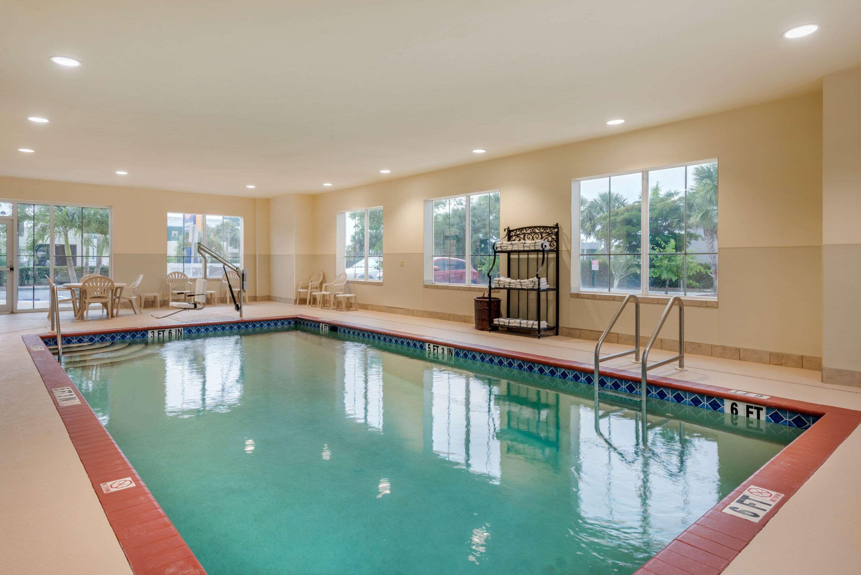 Hotel Comfort & Airport Fort Myers