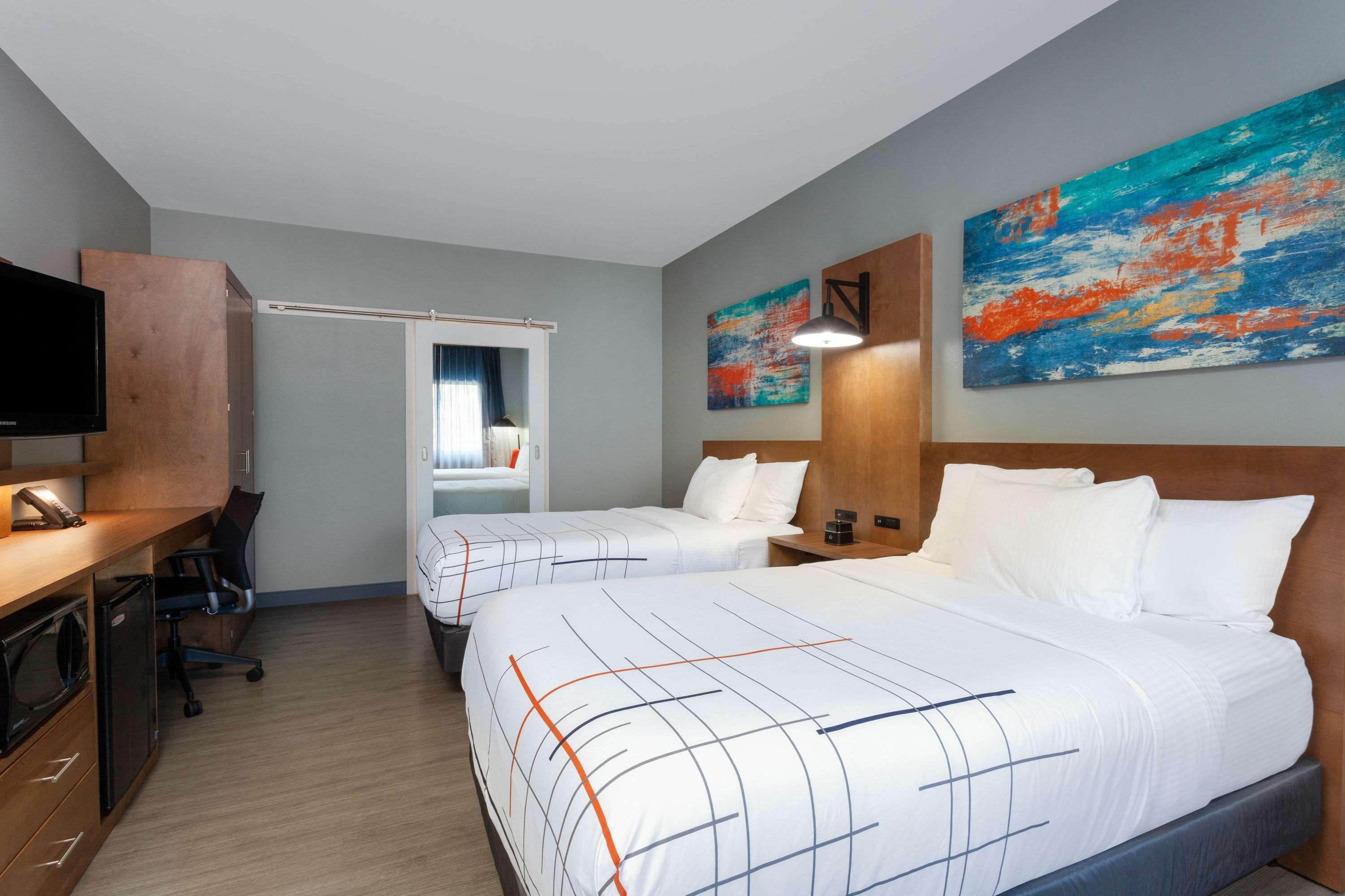 Hotel La Quinta By Wyndham Ft. Myers - Sanibel Gateway Fort Myers