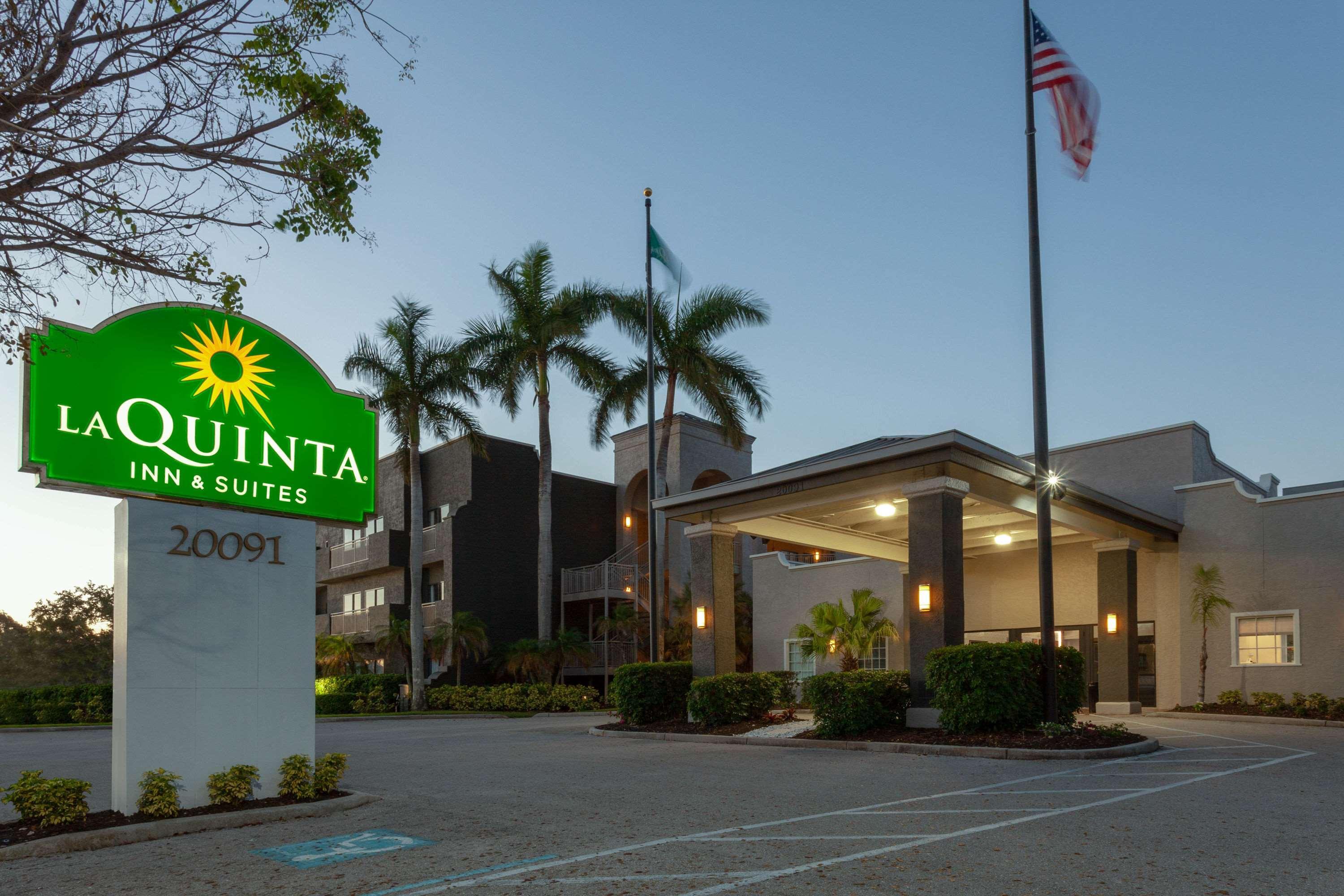Hotel La Quinta By Wyndham Ft. Myers - Sanibel Gateway 3*