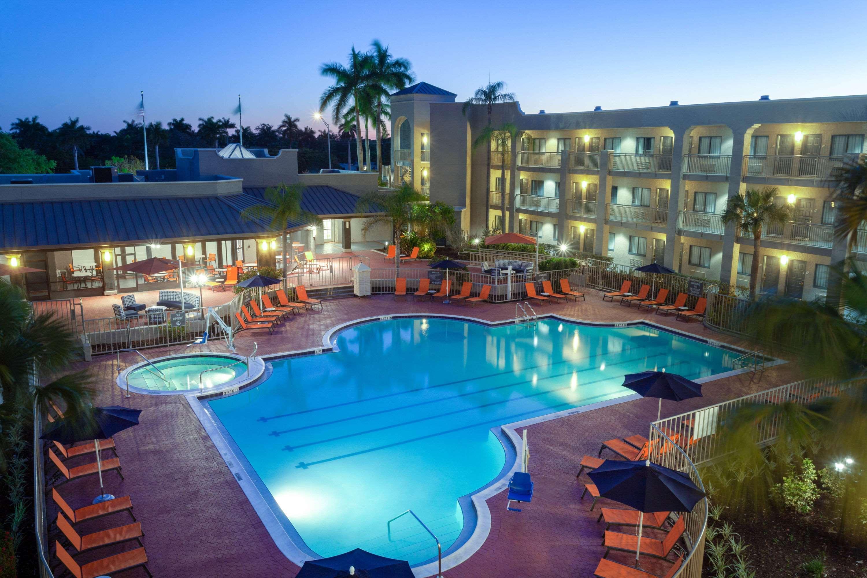 La Quinta By Wyndham Ft. Myers - Sanibel Gateway
