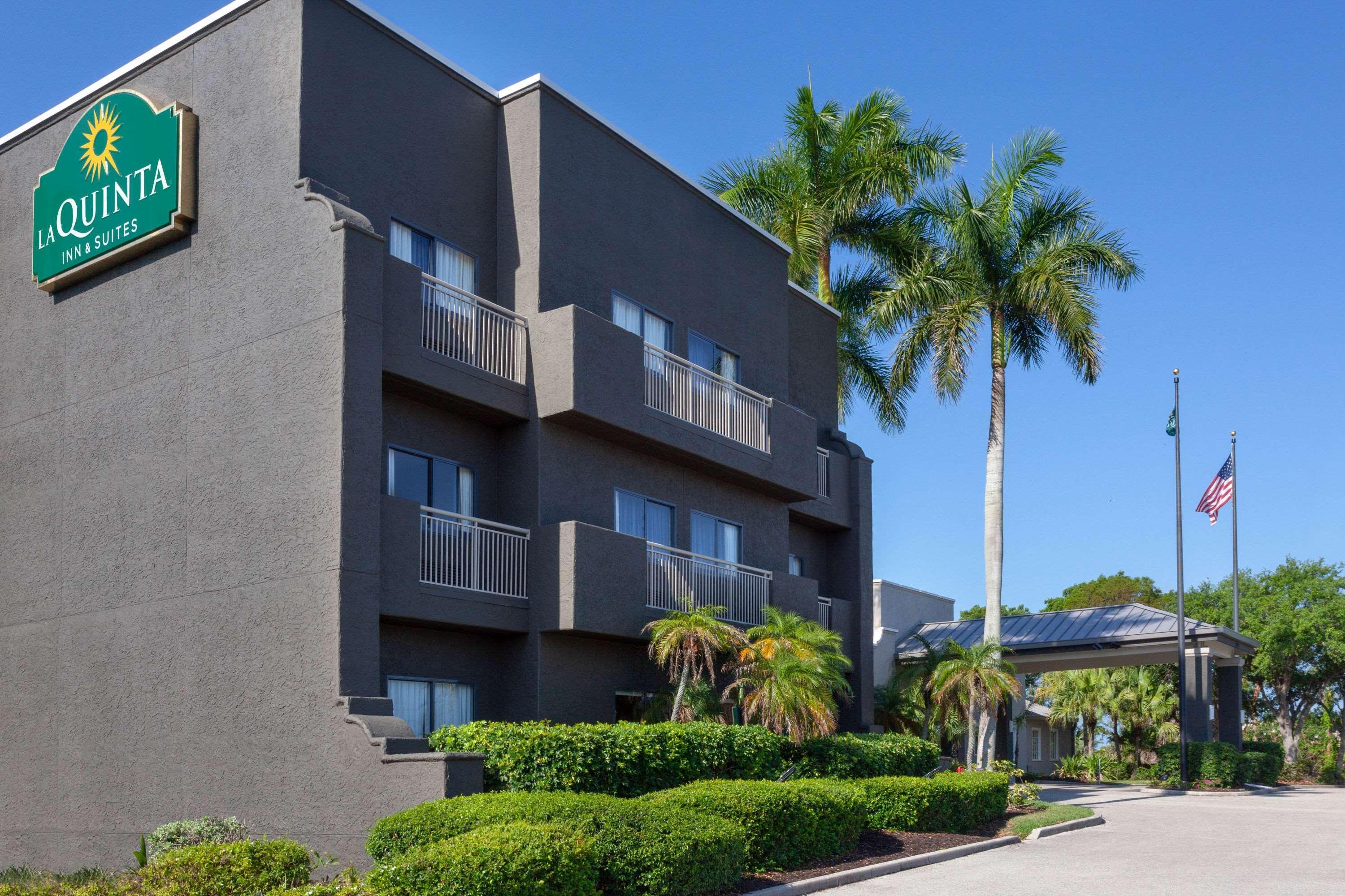 La Quinta By Wyndham Ft. Myers - Sanibel Gateway