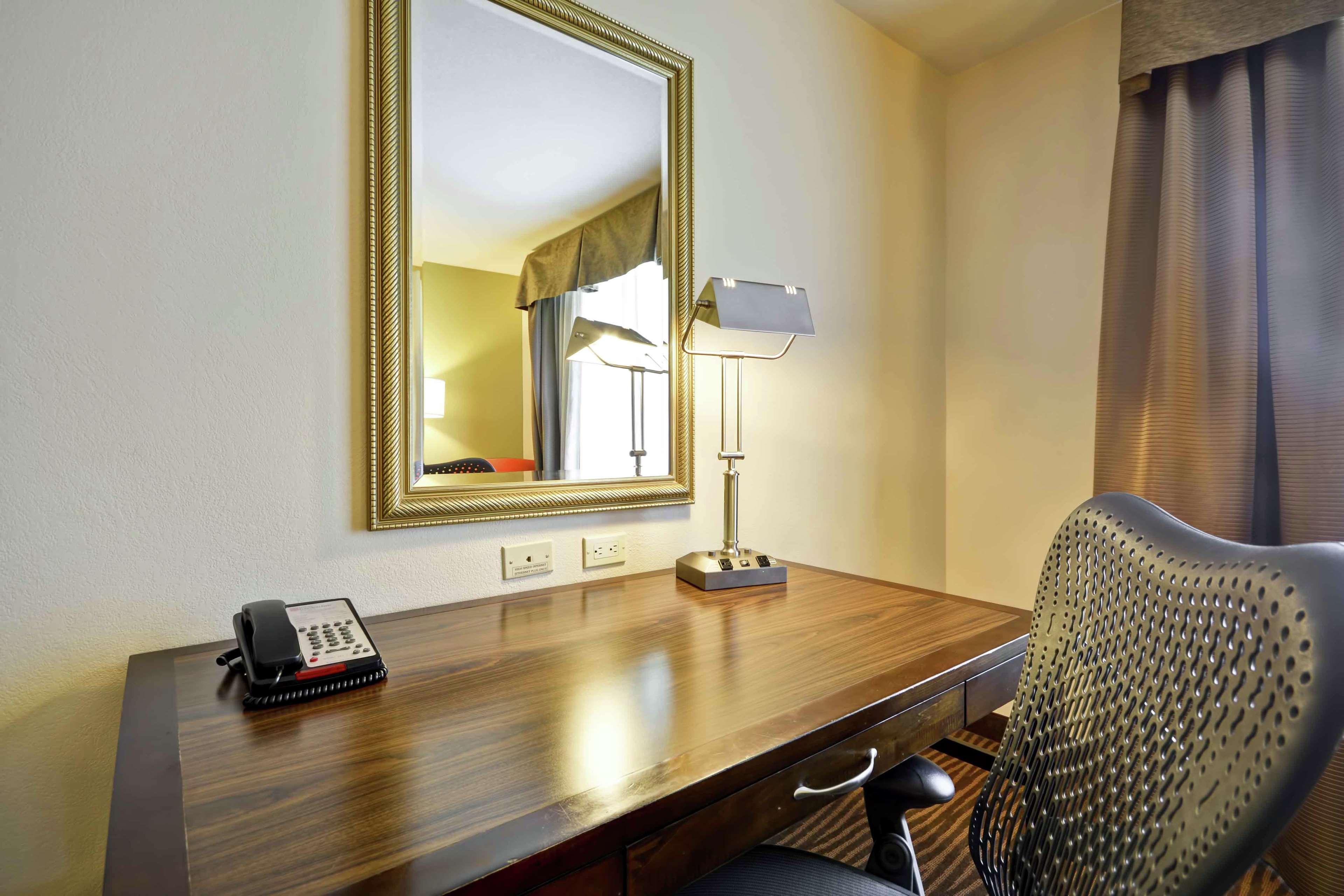 Hilton Garden Myers Hotel 3*