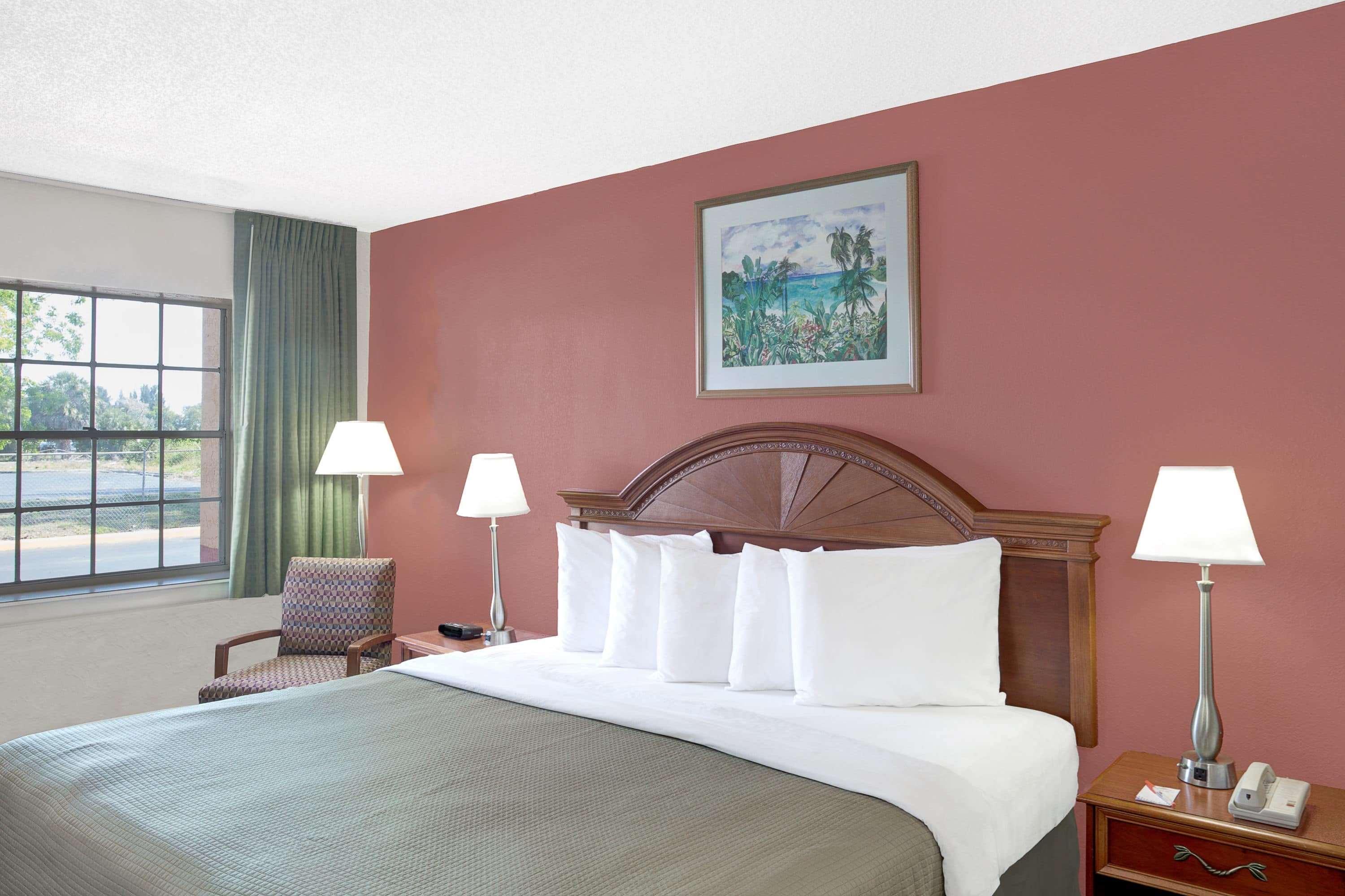 Howard Johnson By Wyndham Ft. Myers Fl Hotel