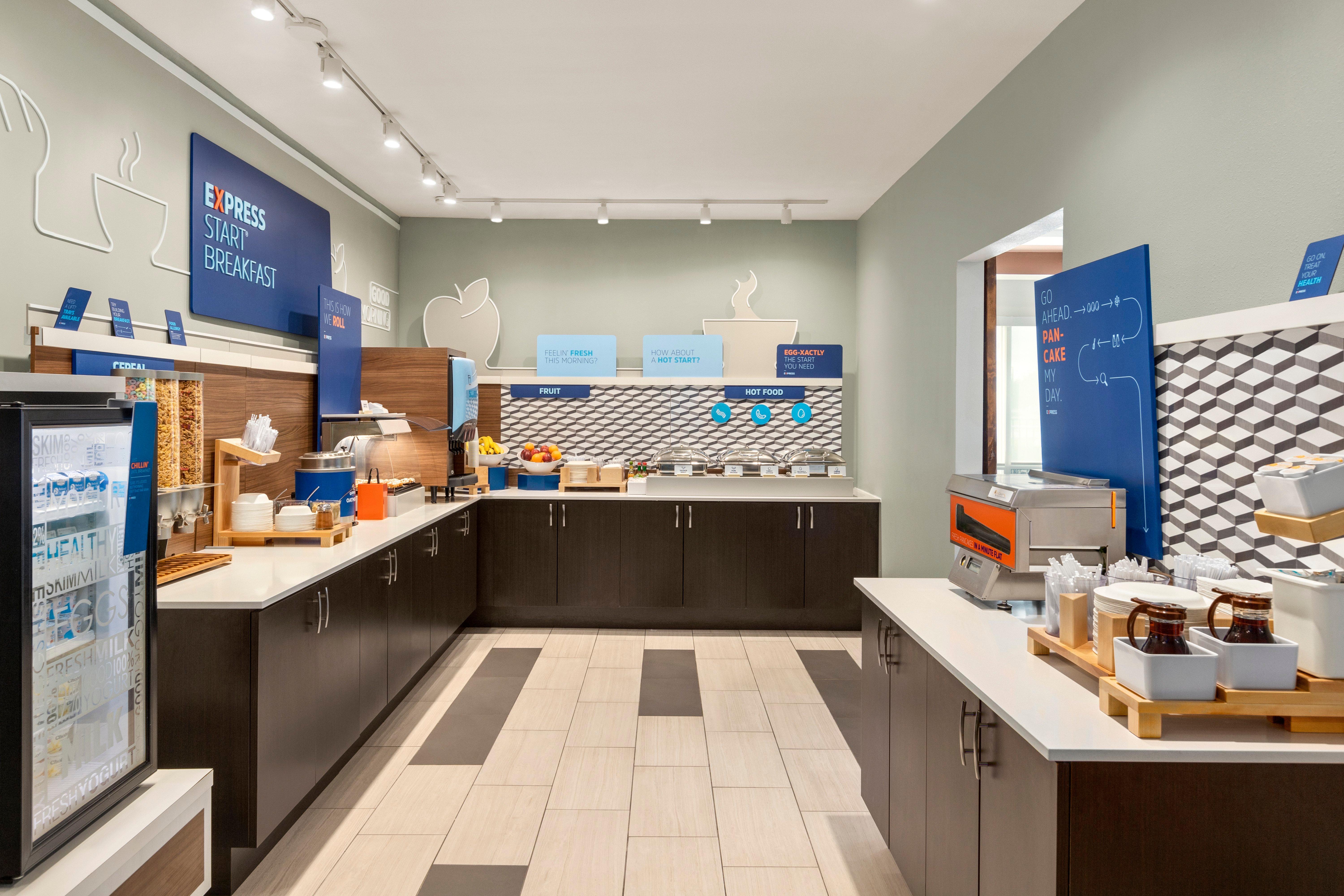 Express & Myers East - The Forum By Ihg 2*