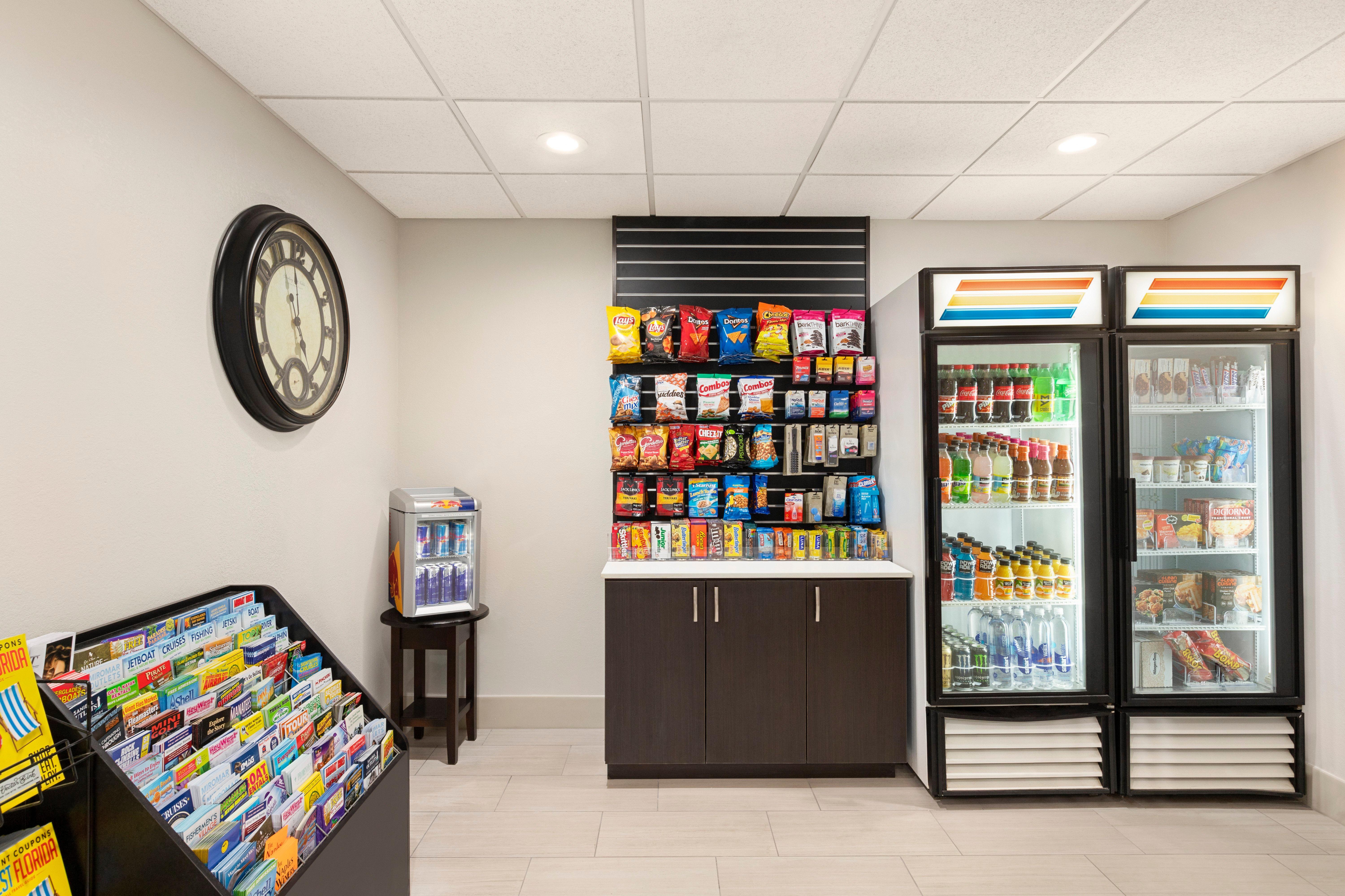 Express & Myers East - The Forum By Ihg Fort Myers