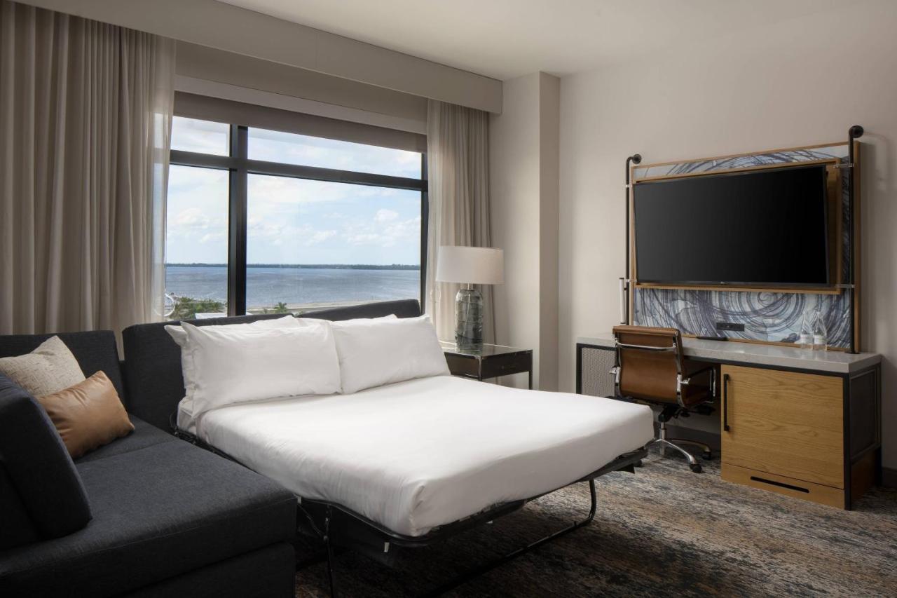 Luminary & Co., Autograph Collection Hotel 4*