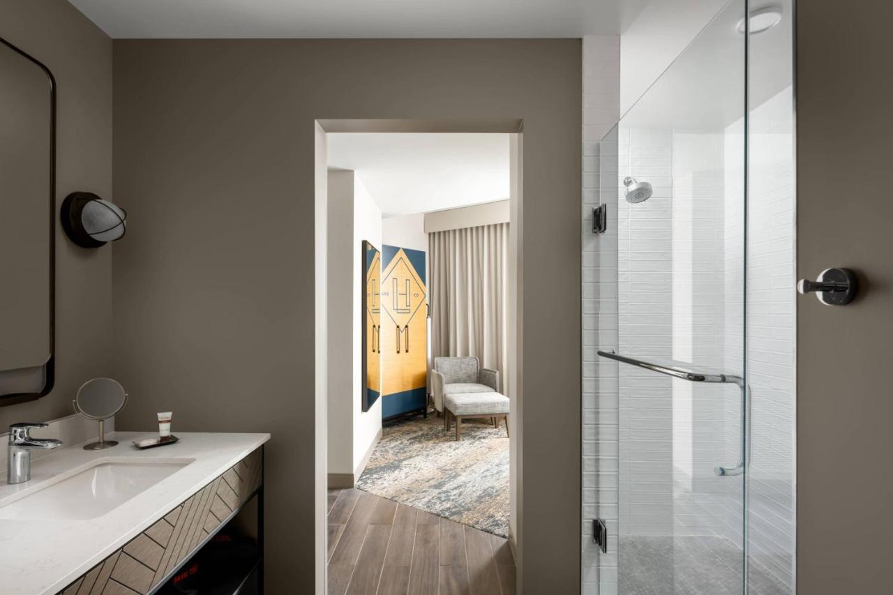 Hotel Luminary & Co., Autograph Collection