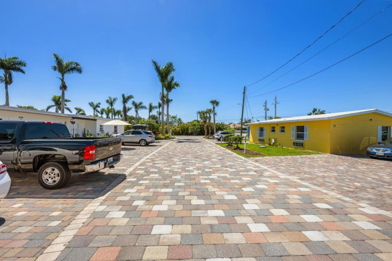 Apartment 2 Bed With Pool, Close To Beach! Bbq Grills & Patio Fort Myers