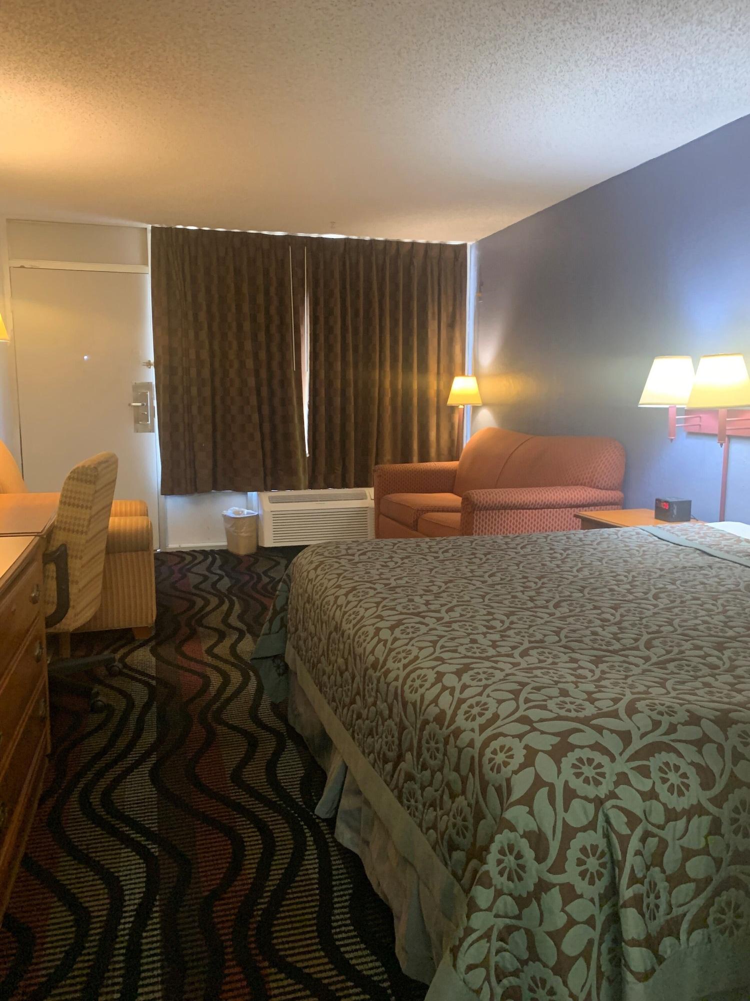 Days By Wyndham Myers Fort Myers